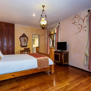 Boutique Balcones Hotel
